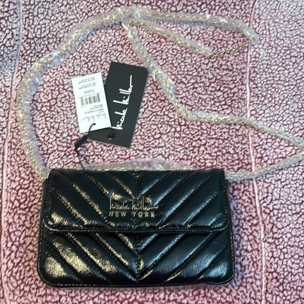 Nicole Miller New York~NWT Perfect black quilted bag w/ gold hardware and chain